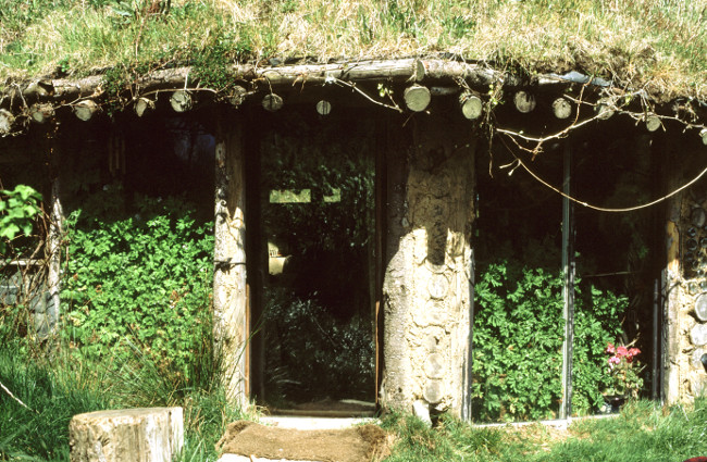roundhouse - front door